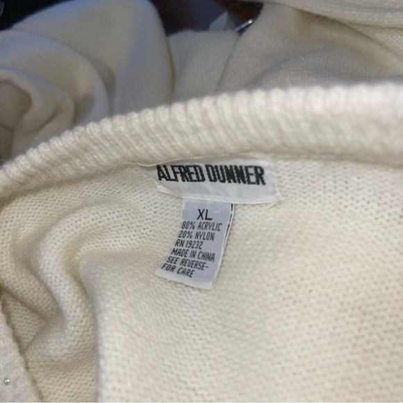 Alfred Dunner Cream beaded yoke sweater XL - Picture 6 of 6
